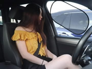 韓國淫女停在路邊享受刺激手淫呻吟好騷